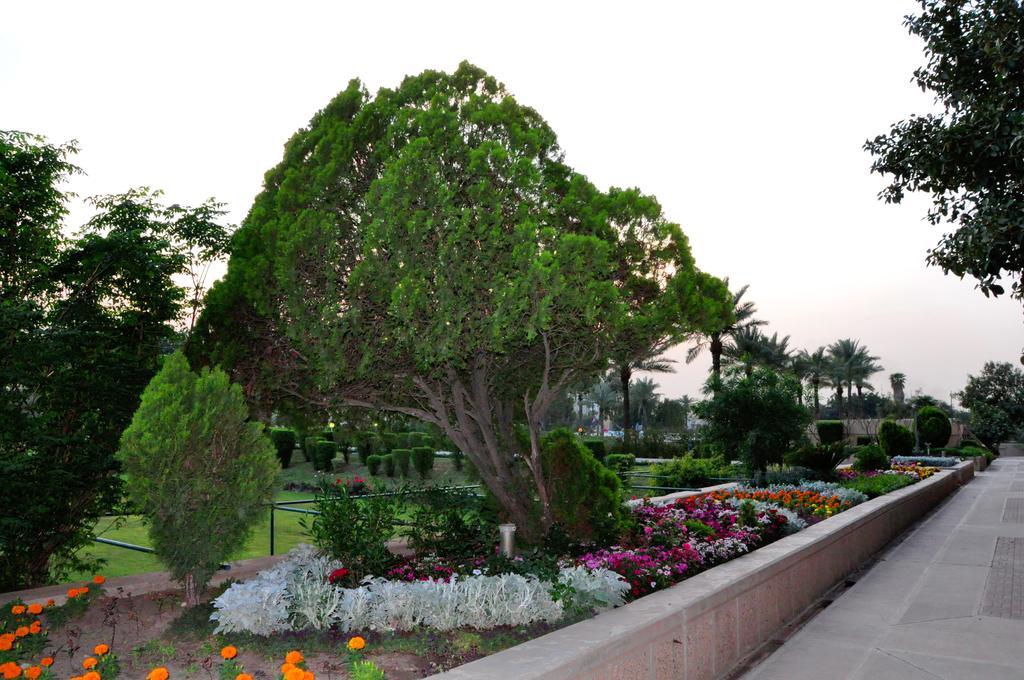 Royal Tulip Alrasheed Hotel Baghdād Eksteriør billede