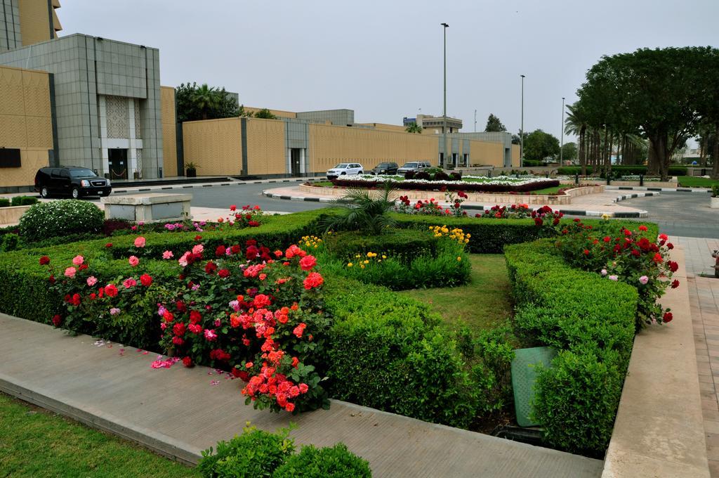 Royal Tulip Alrasheed Hotel Baghdād Eksteriør billede