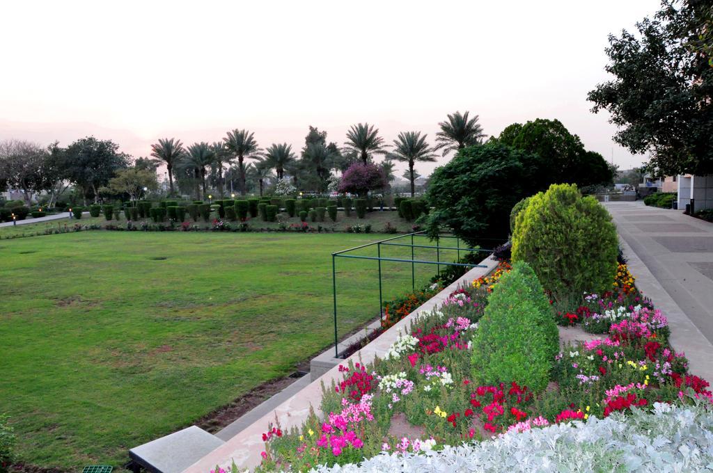 Royal Tulip Alrasheed Hotel Baghdād Eksteriør billede